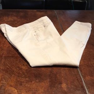 White High-Waisted Skinny Jean.